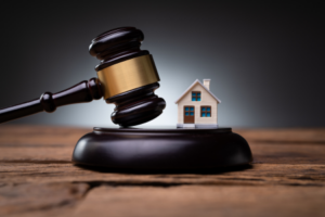 Hire a Real Estate Lawyer In Huntsville