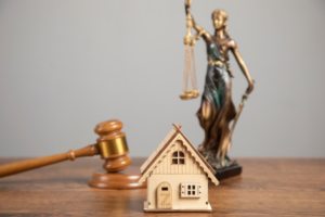 Hiring real estate lawyer